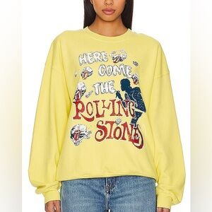 Daydreamer Here Comes The Rolling Stones Yellow Graphic Crewneck Sweatshirt M/L